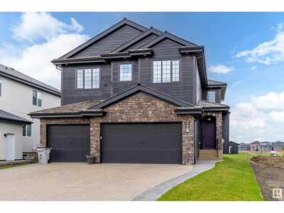 Home For Sale in Leduc, Canada