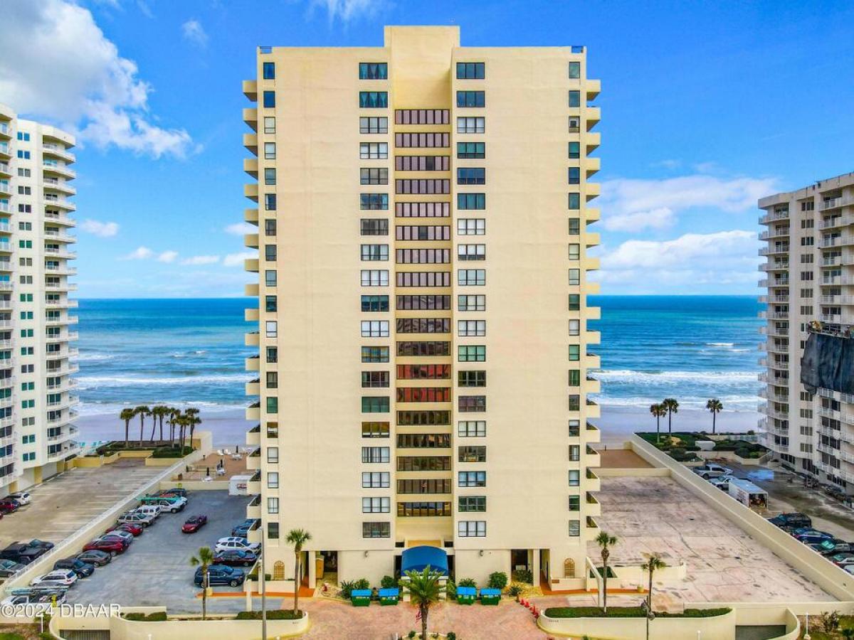 Picture of Condo For Sale in Daytona Beach Shores, Florida, United States