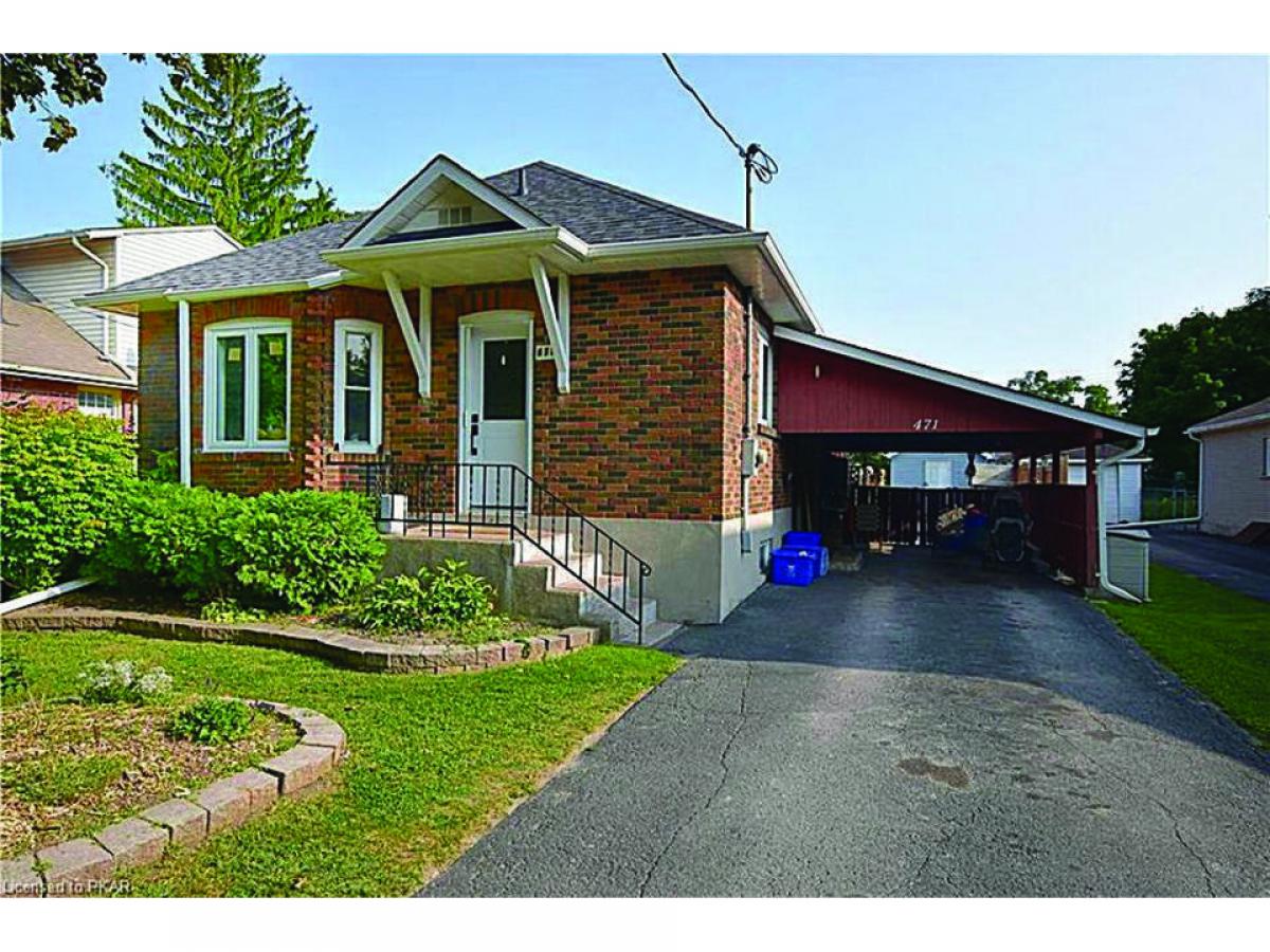 Picture of Multi-Family Home For Sale in Peterborough, Ontario, Canada