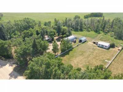 Home For Sale in Rural Ponoka County, Canada