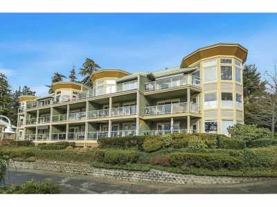 Home For Sale in Comox, Canada