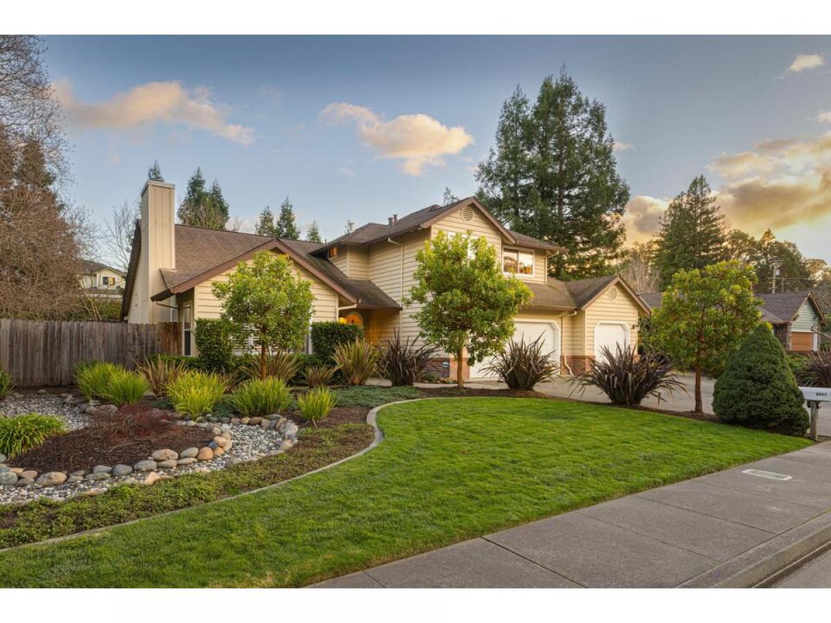 Picture of Home For Sale in Cotati, California, United States
