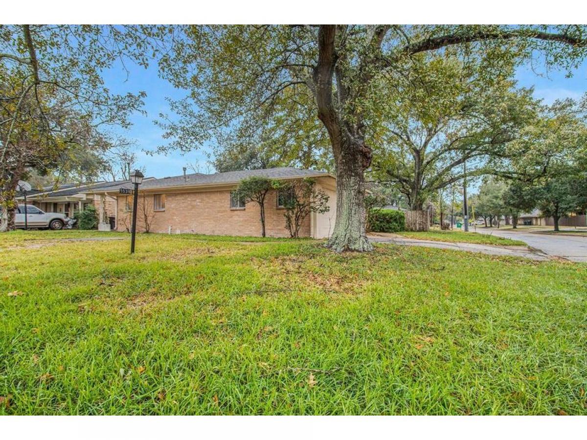 Picture of Home For Sale in Houston, Texas, United States