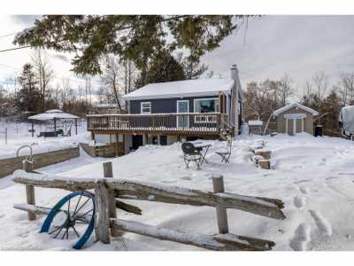 Home For Sale in Erinsville, Canada