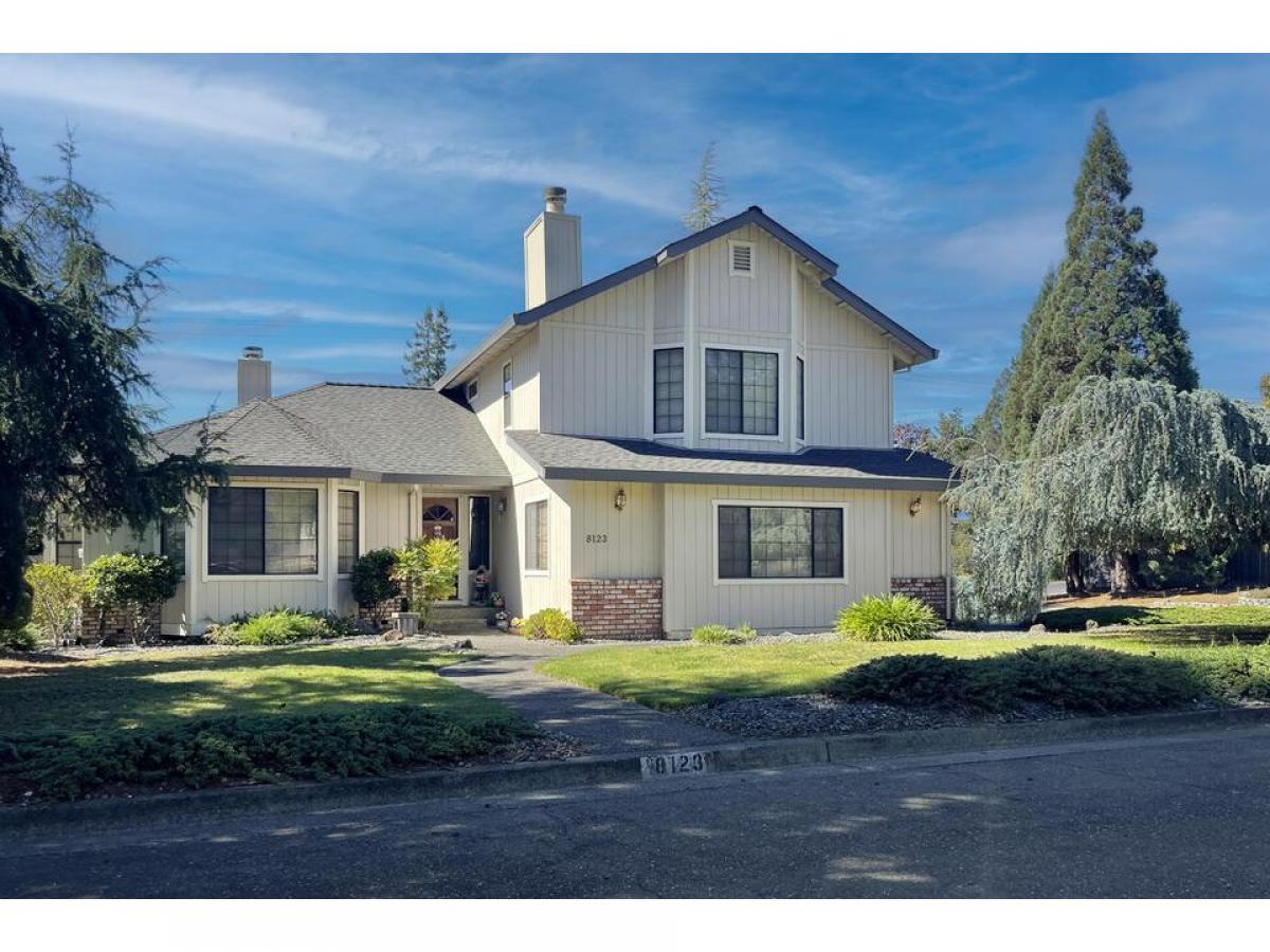 Picture of Home For Sale in Forestville, California, United States
