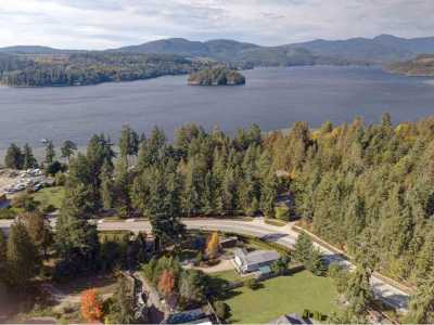 Home For Sale in Sechelt, Canada