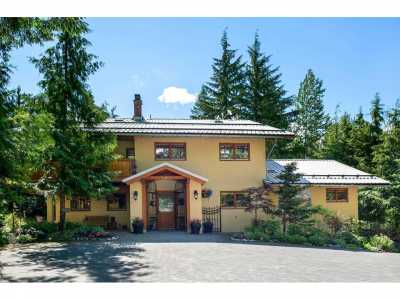 Commercial Building For Sale in Whistler, Canada