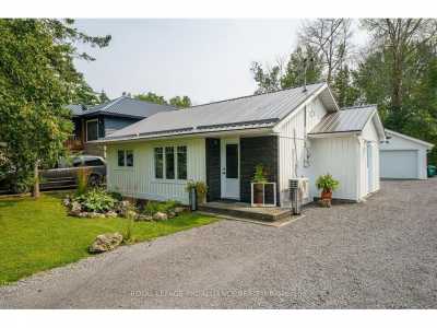 Home For Sale in Carrying Place, Canada