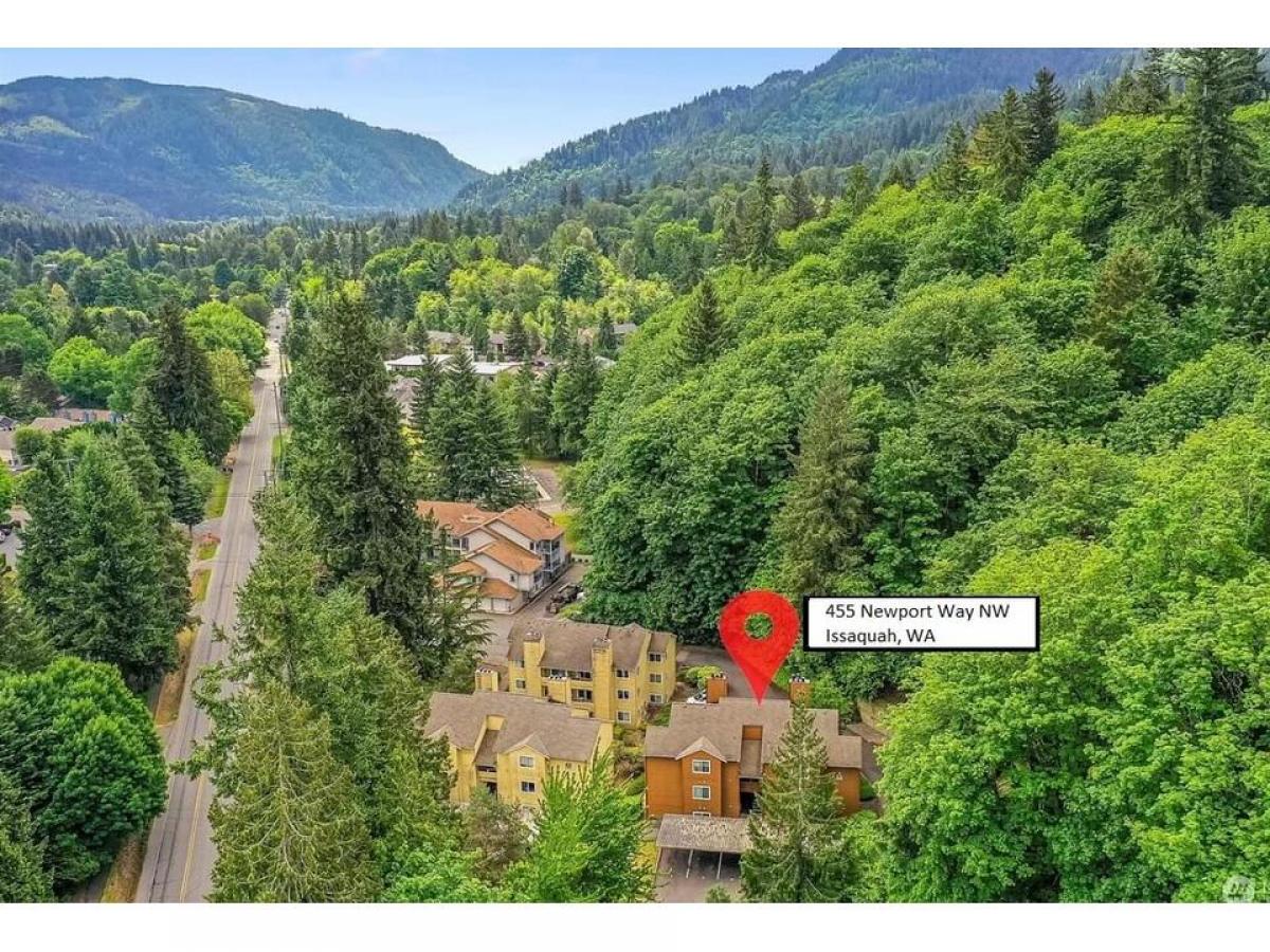 Picture of Condo For Sale in Issaquah, Washington, United States