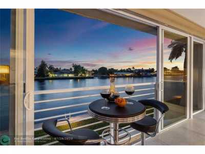 Condo For Sale in Fort Lauderdale, Florida