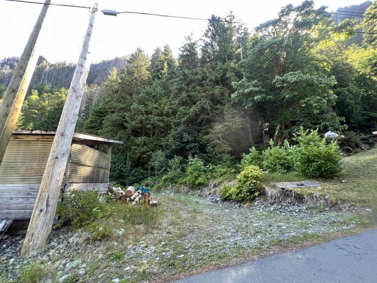 Picture of Residential Land For Sale in Zeballos, British Columbia, Canada