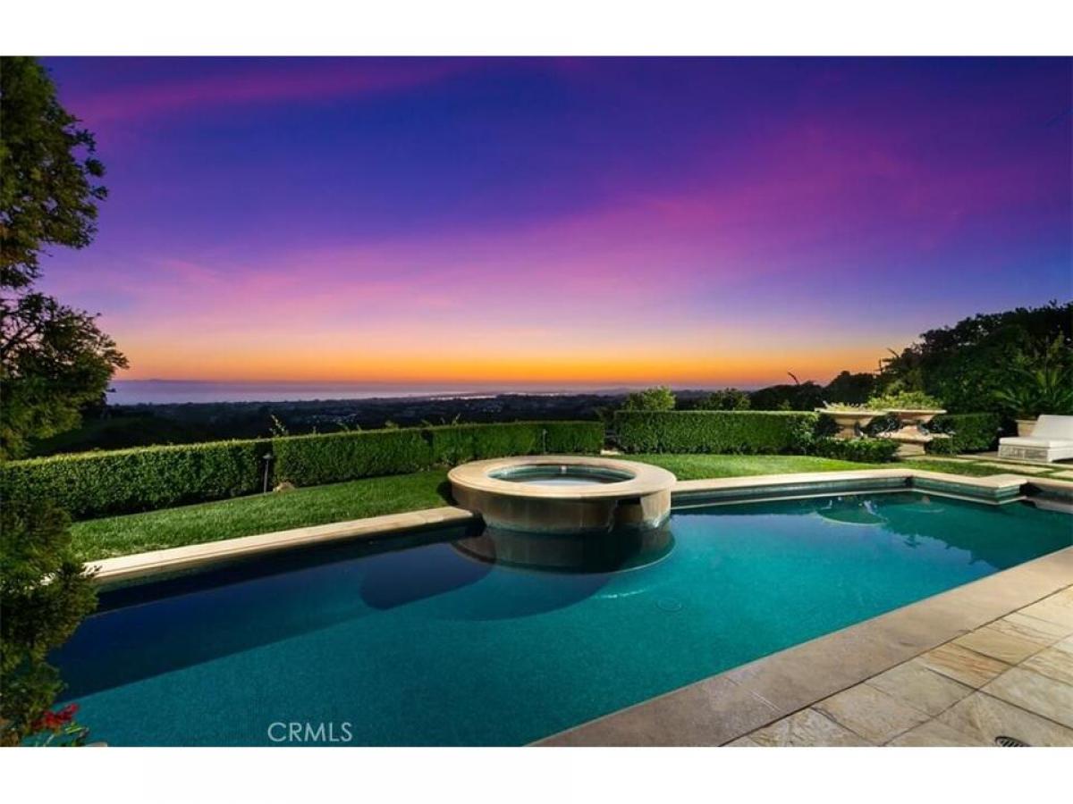 Picture of Home For Sale in Newport Coast, California, United States