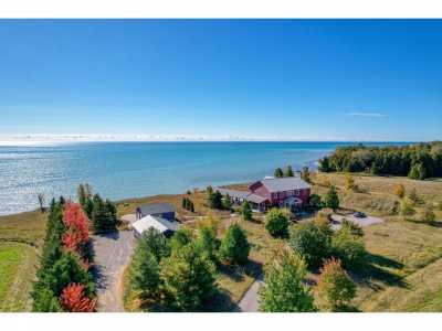 Home For Sale in Grafton, Canada
