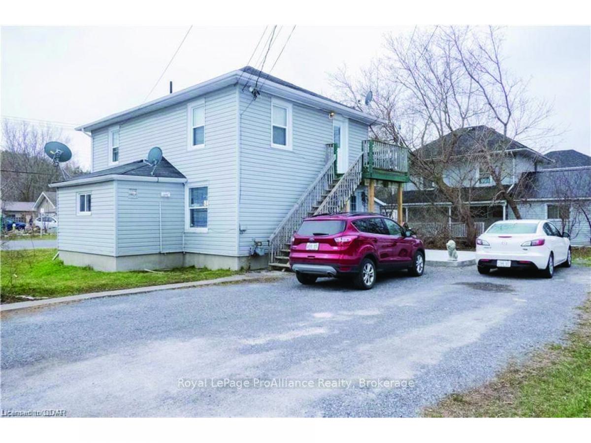 Picture of Multi-Family Home For Sale in Quinte West, Ontario, Canada