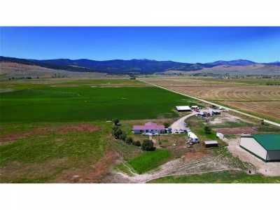 Home For Sale in Hot Springs, Montana