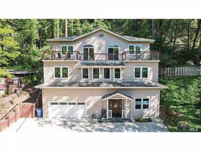 Home For Sale in Guerneville, California
