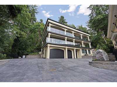 Home For Sale in White Rock, Canada