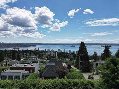 Home For Sale in West Vancouver, Canada