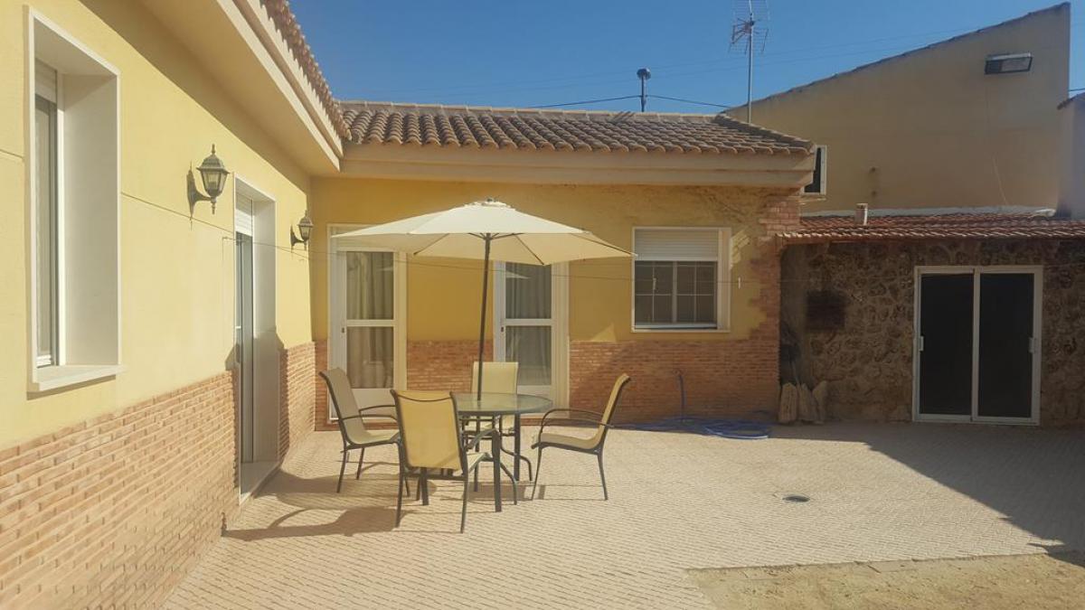 Picture of Villa For Sale in Alguena, Alicante, Spain