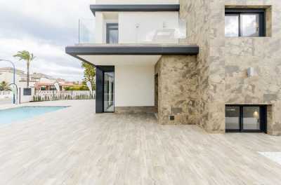 Villa For Sale in Playa Honda, Spain