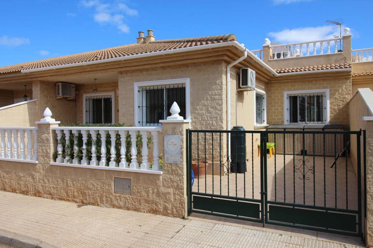Picture of Villa For Sale in Los Nietos, Murcia, Spain