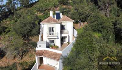 Villa For Sale in Sao Bras De Alportel, Portugal