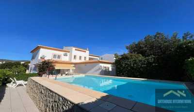 Villa For Sale in 