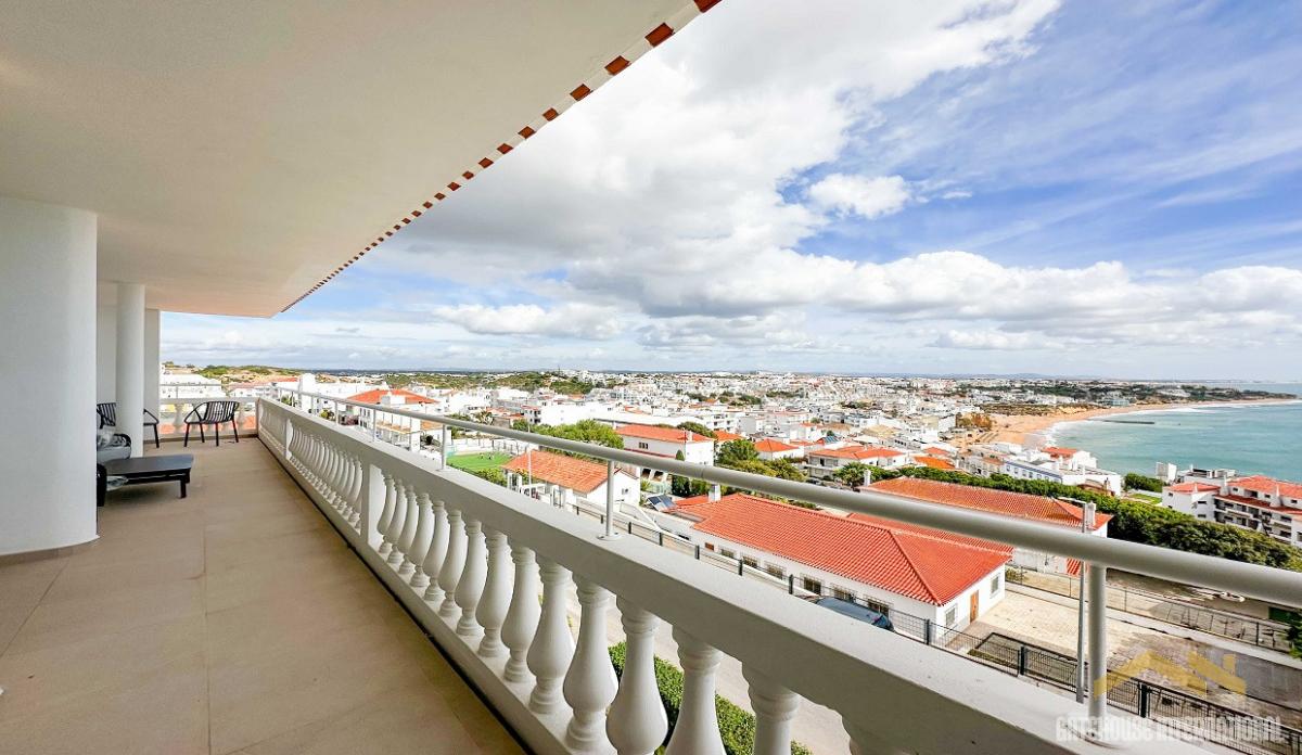 Picture of Apartment For Sale in Albufeira, Algarve, Portugal