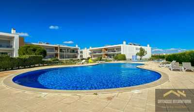 Apartment For Sale in Olhos De Agua, Portugal