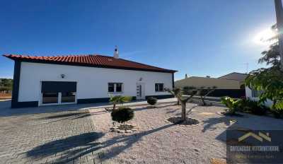 Villa For Sale in Sao Bras De Alportel, Portugal