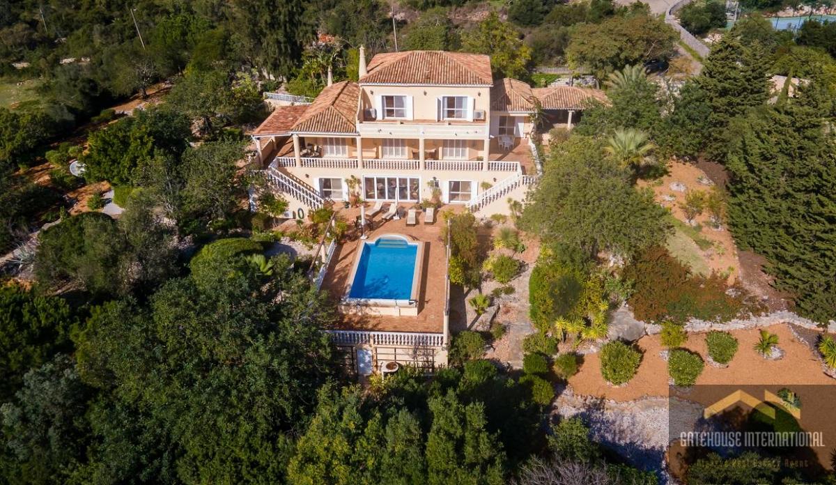 Picture of Villa For Sale in Santa Barbara De Nexe, Faro (algarve), Portugal