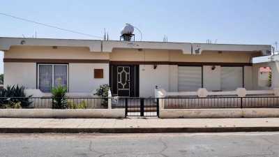 Bungalow For Sale in Avgorou, Cyprus