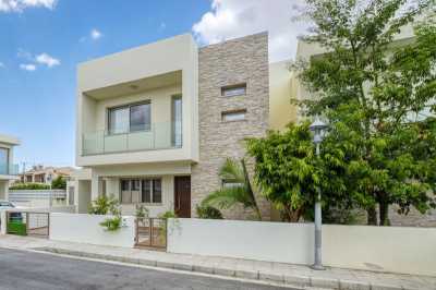 Villa For Sale in Meneou, Cyprus