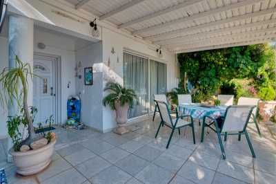 Villa For Sale in Psematismenos, Cyprus