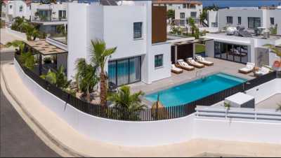 Villa For Sale in Pernera, Cyprus