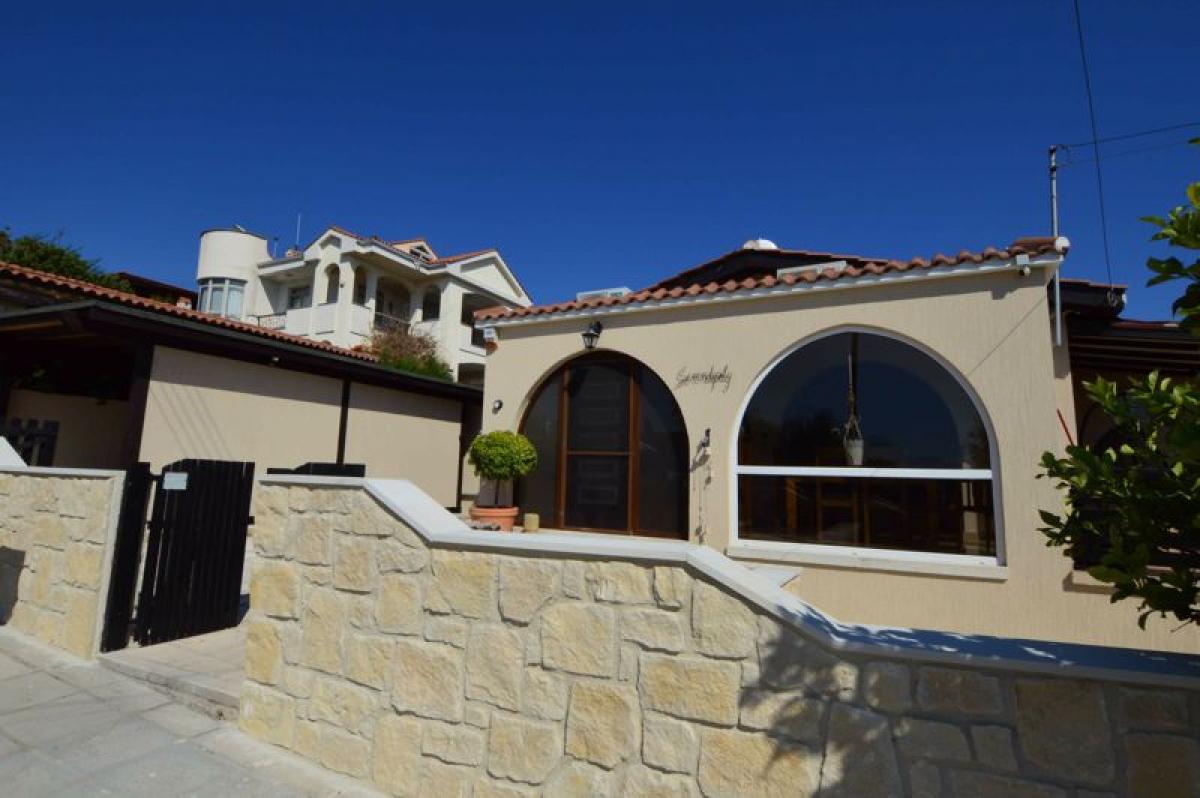 Picture of Bungalow For Sale in Tala, Paphos, Cyprus