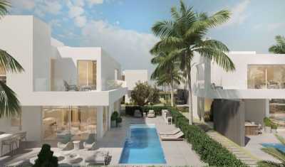 Villa For Sale in 