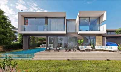 Villa For Sale in