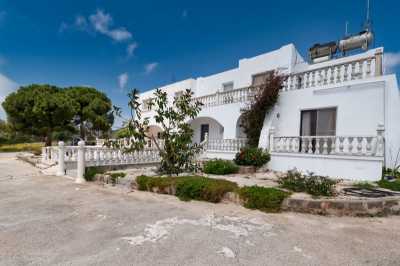 Villa For Sale in Kokkines, Cyprus