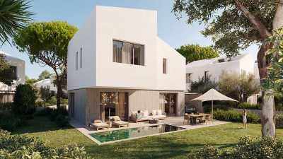 Villa For Sale in Oroklini, Cyprus