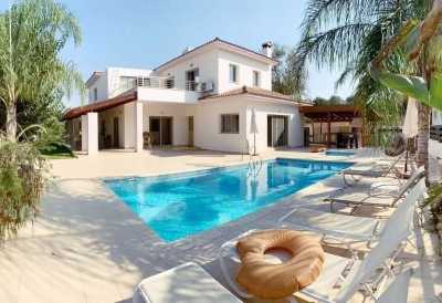 Villa For Sale in Polemi, Cyprus
