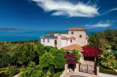 Villa For Sale in Argaka, Cyprus