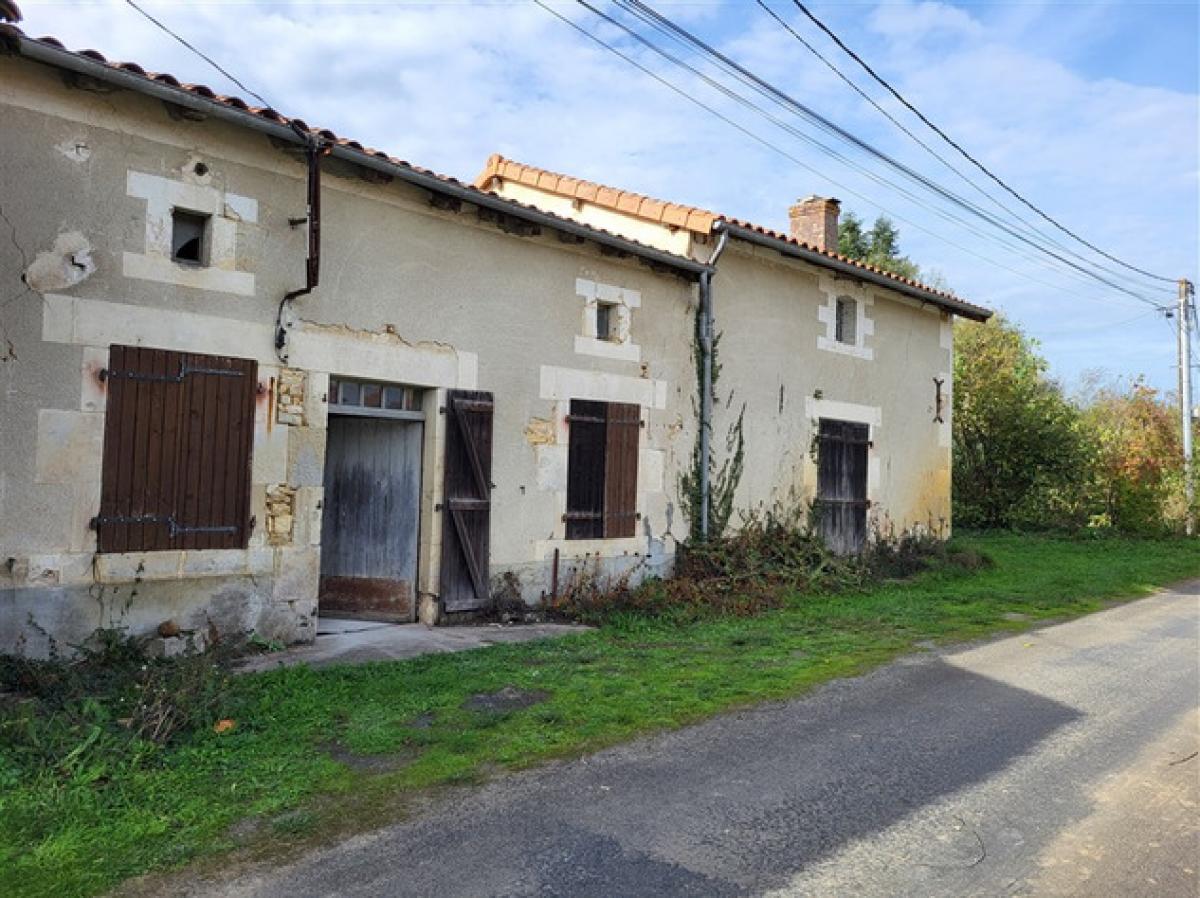 Picture of Home For Sale in Champagne Mouton, Poitou Charentes, France