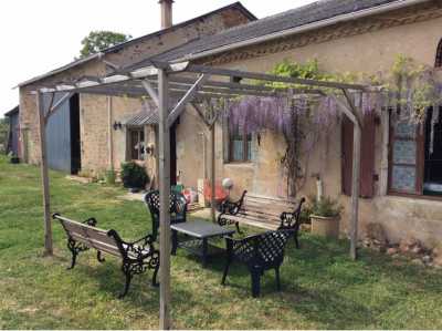 Home For Sale in Queaux, France