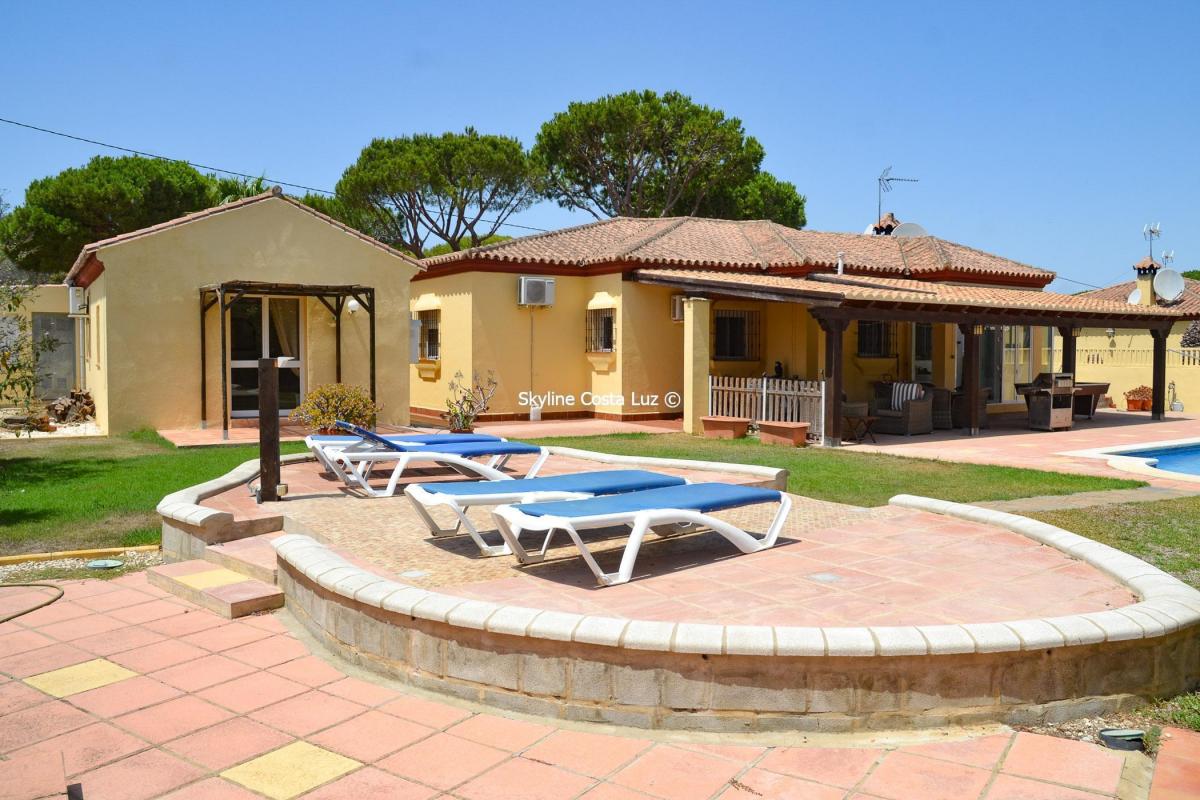 Picture of Villa For Sale in Chiclana, Cadiz, Spain