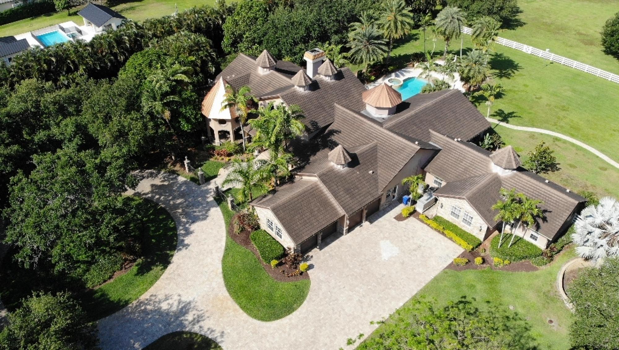 Home For Sale in Southwest Ranches, Florida, United States