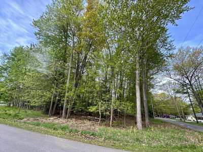 Home For Sale in Houghton Lake, Michigan