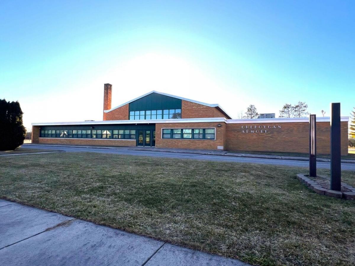 Picture of Home For Sale in Cheboygan, Michigan, United States