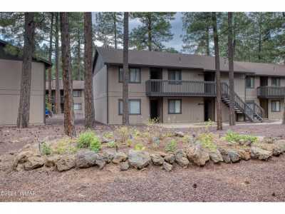 Home For Sale in Pinetop, Arizona