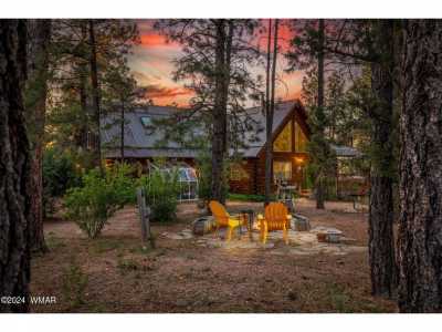 Home For Sale in Overgaard, Arizona